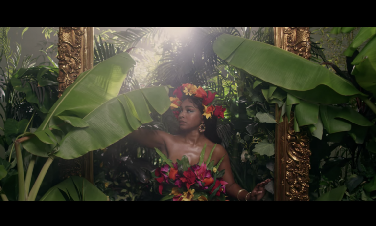 Xandi – “What’s the Move”