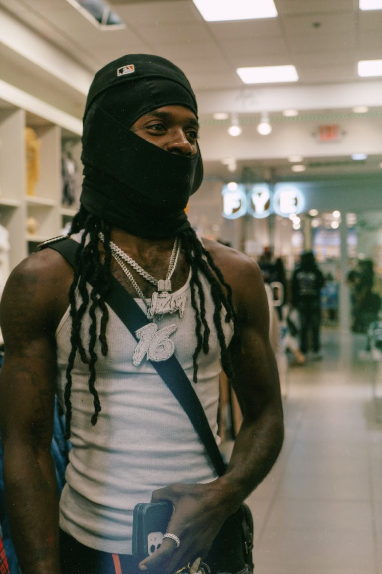 16Geechi – “Baggage Claim” (Official Music Video)