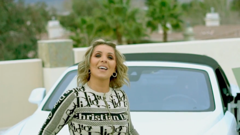 Rozy Yan Brings Pasadena’s Streets To Whiskey a Go Go’s Stage As 1st Female Armenian Rapper