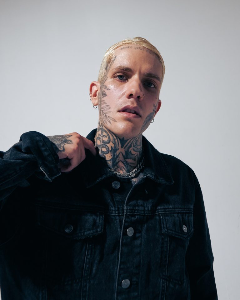 Kinnecom Channels Heart and Hustle on Powerful New Single “Night After Night”