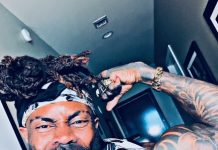 Jonathan Hamm (@nobodyknowbighamm) wants us to Stand With Our Immigrants!!!!